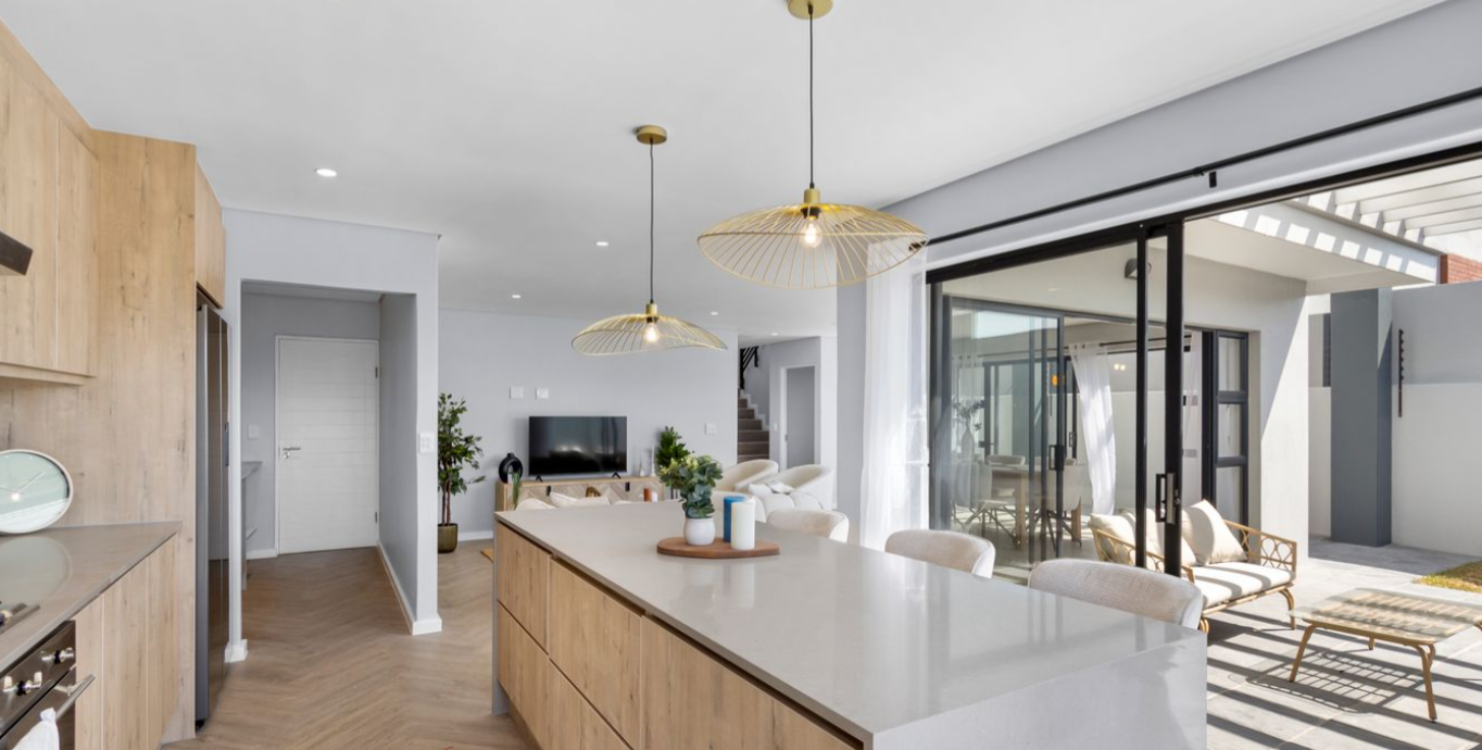 Watsonia Village